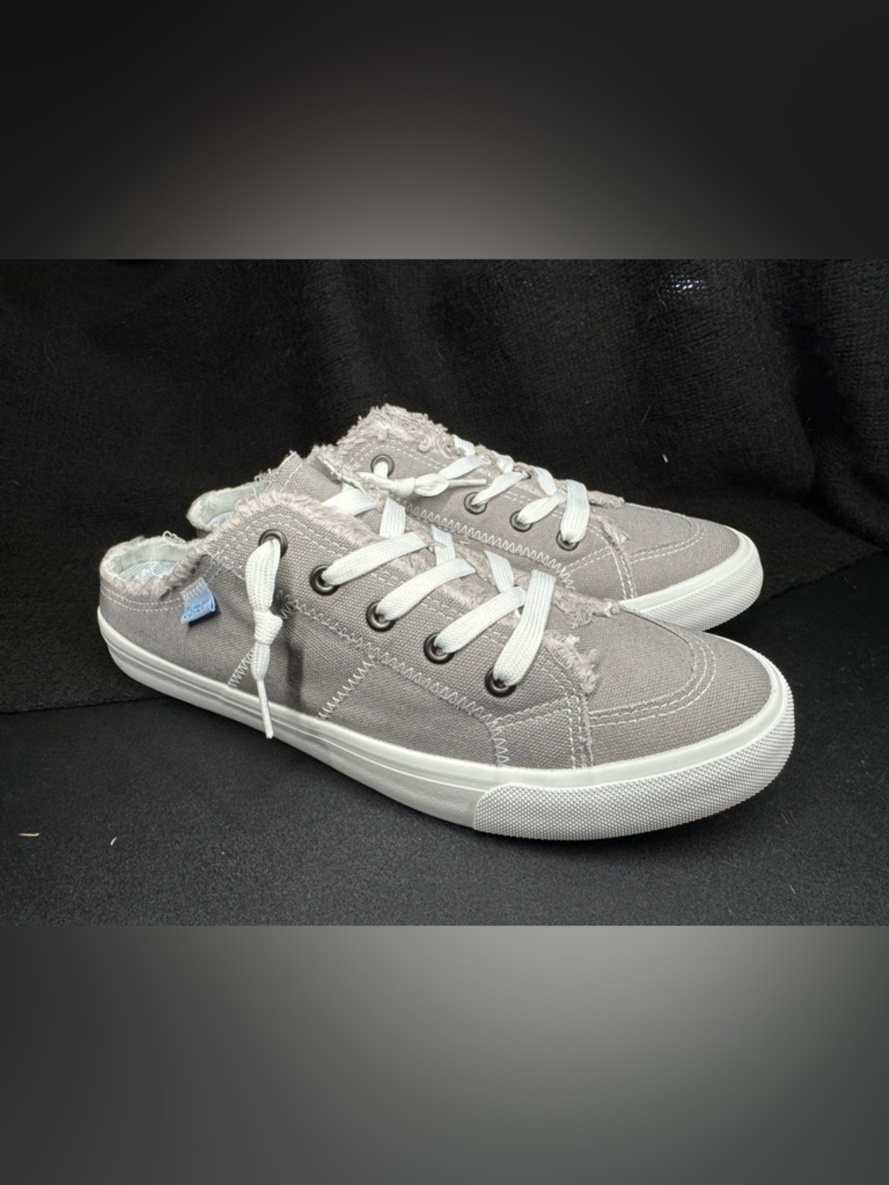 Obtaom Gray Canvas Slip On Sneakers Distressed Raw Hem Mule Style Womens 10